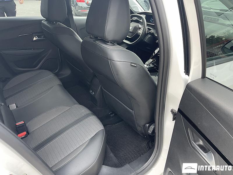 Peugeot 208 15 peugeot 208 2021