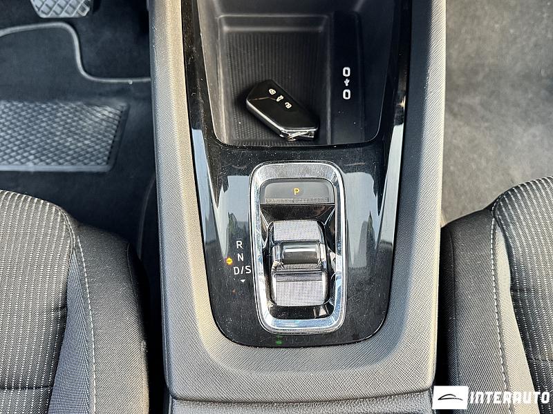 Skoda Octavia 12 skoda octavia 2020