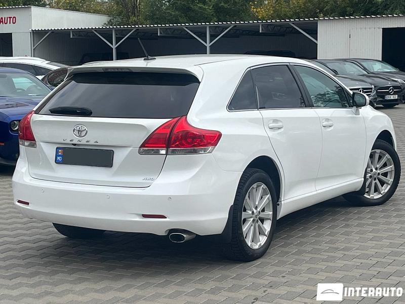 Toyota Venza 2 toyota venza 2010