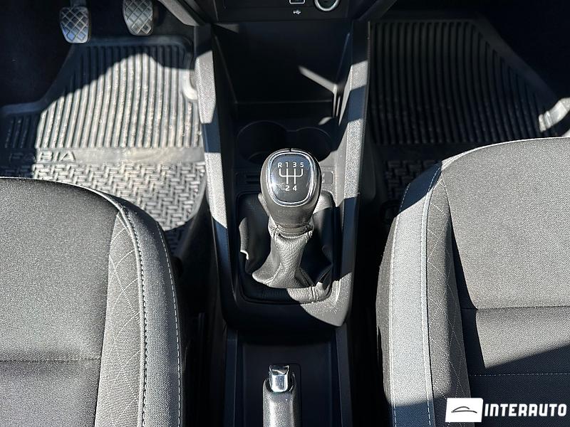 Skoda Fabia 12 skoda fabia 2020