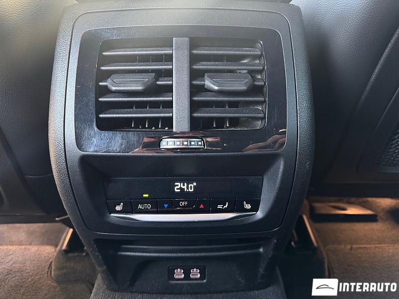 BMW X4 M4.0i 13 bmw x4 m4.0i 2021