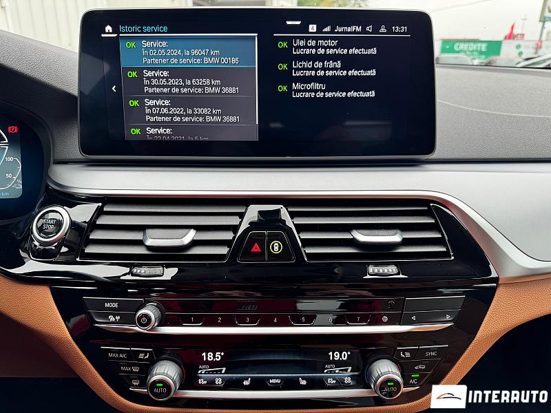 BMW 530e 11 bmw 530e 2021