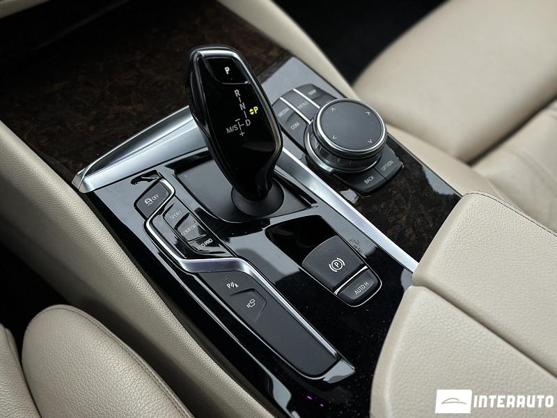 BMW 530 18 bmw 530 2017