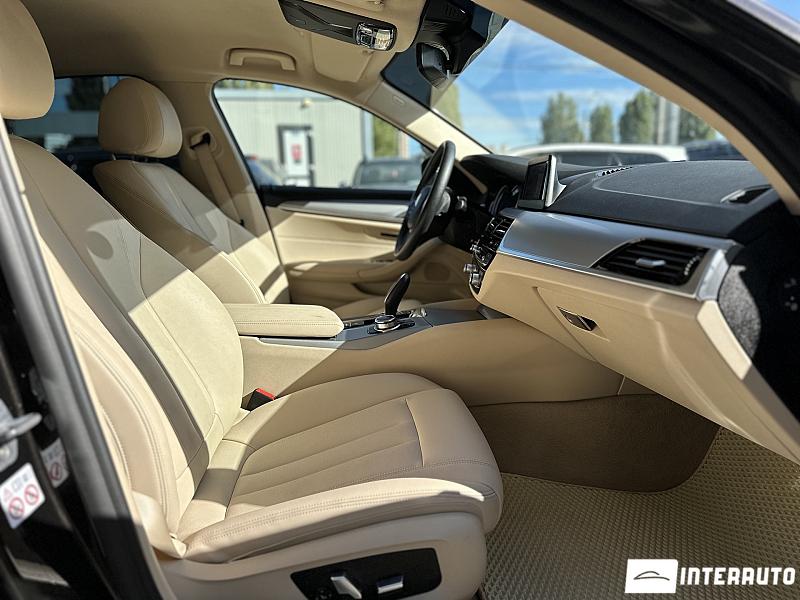 BMW 520 17 bmw 520 2018