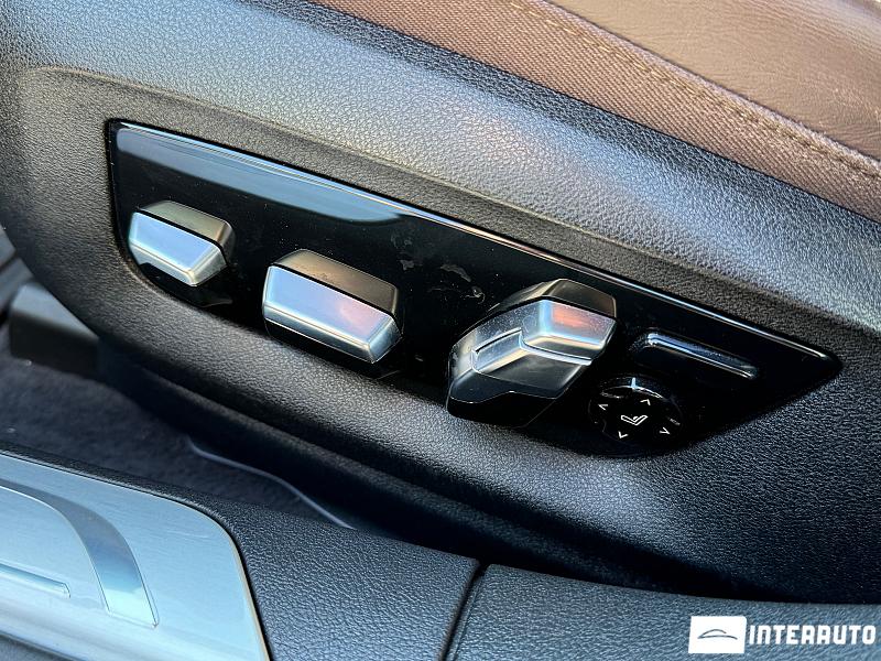 BMW 750 19 bmw 750 2017