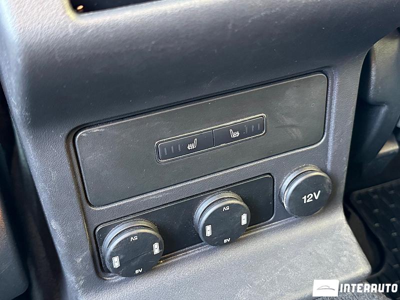 Jaguar F-Pace 18 jaguar f-pace 2016