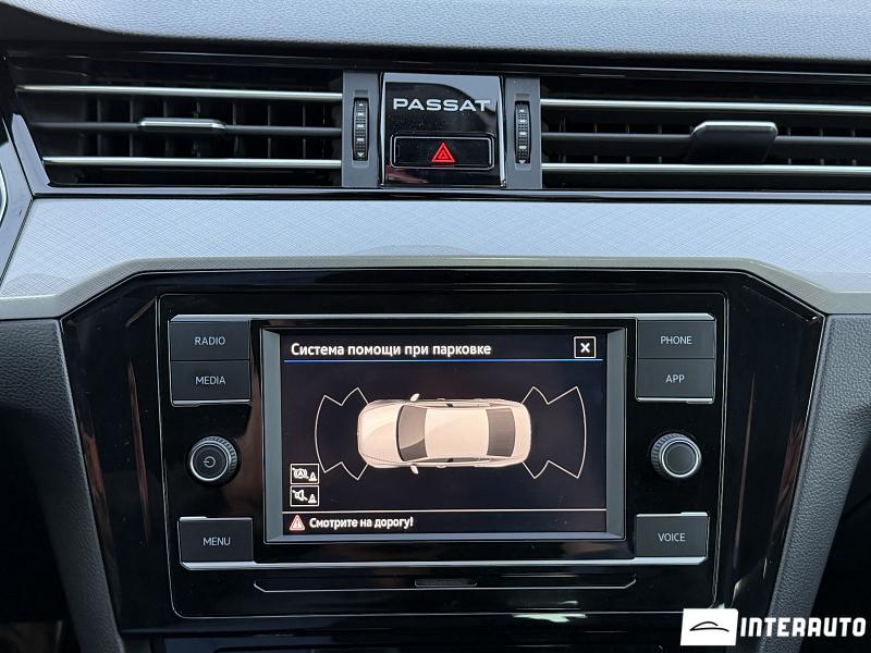 Volkswagen Passat 12 volkswagen passat 2020