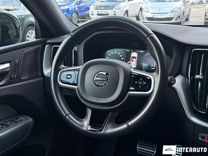 Volvo XC 60 11 volvo xc 60 2021