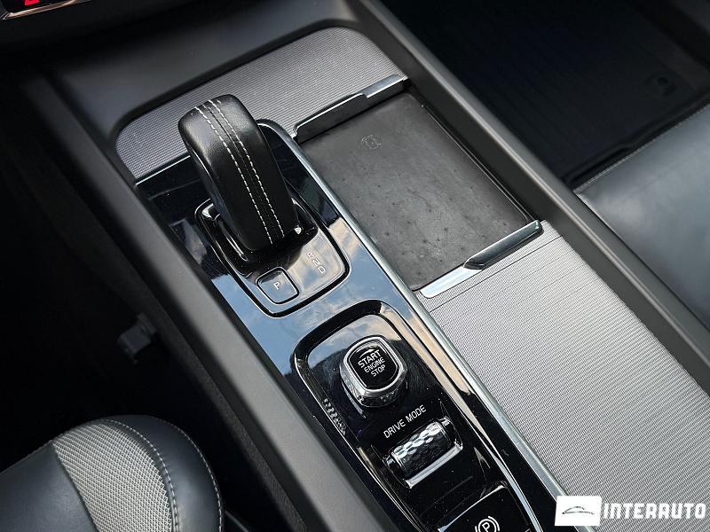 Volvo XC 60 14 volvo xc 60 2021