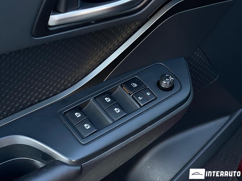 Toyota C-HR 6 toyota c-hr 2019