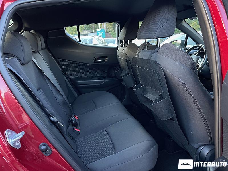 Toyota C-HR 16 toyota c-hr 2019