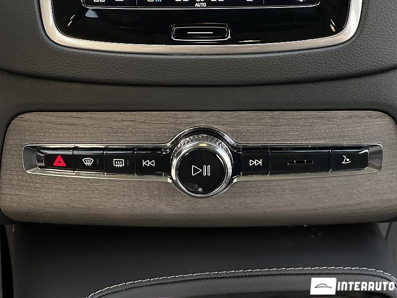 Volvo XC 90 12 volvo xc 90 2023