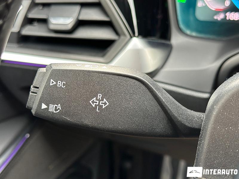 BMW 330E 19 bmw 330e 2020