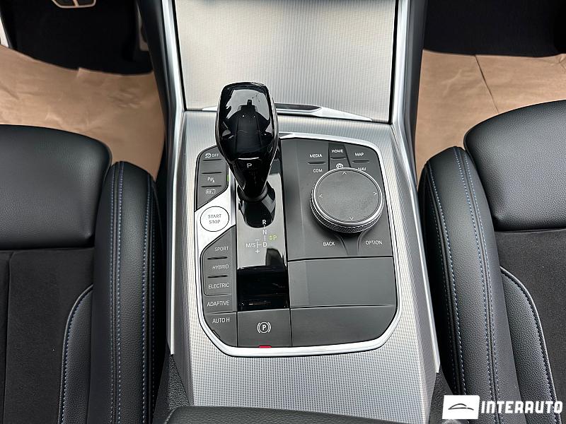 BMW 330E 15 bmw 330e 2020