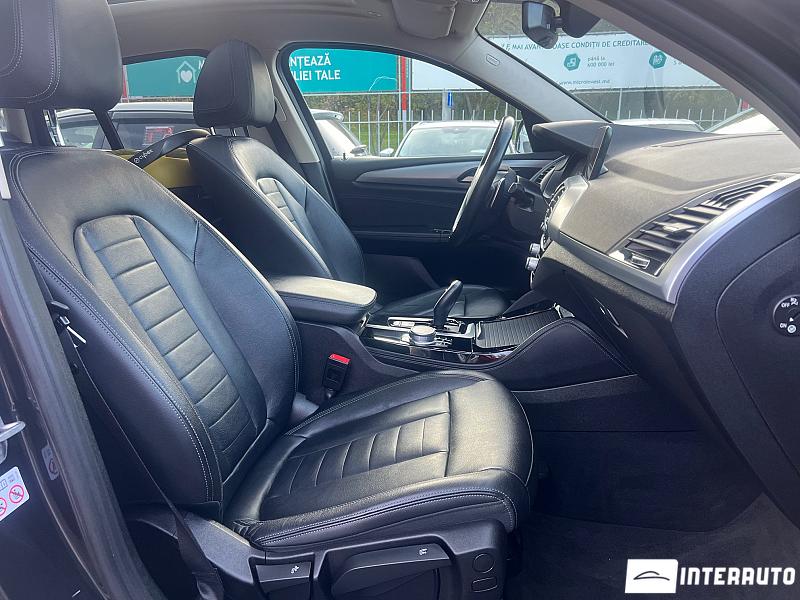 BMW X4 2.0D 5 bmw x4 2.0d 2021