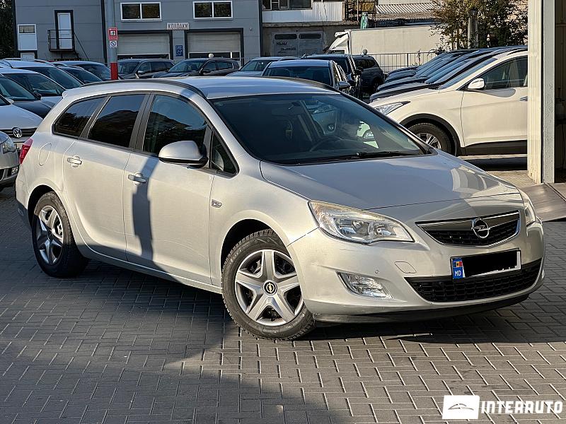 Opel Astra 2 opel astra 2012