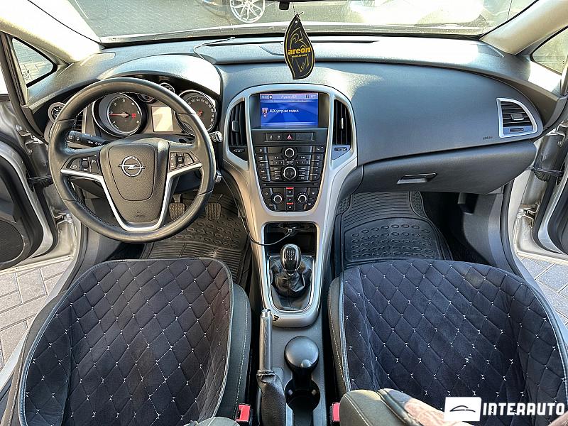 Opel Astra 8 opel astra 2012