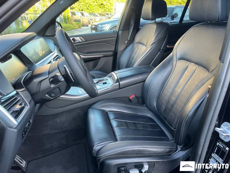 BMW X5 2.5D 8 bmw x5 2.5d 2020