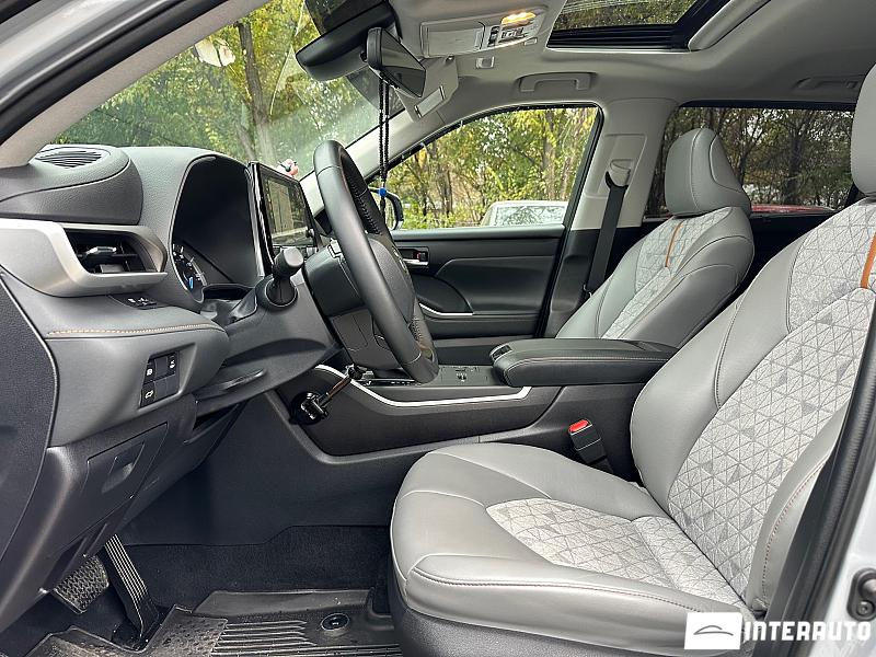 Toyota Highlander 7 toyota highlander 2022