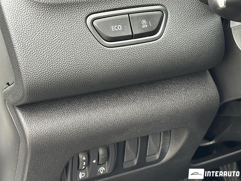 Renault Kadjar 12 renault kadjar 2017