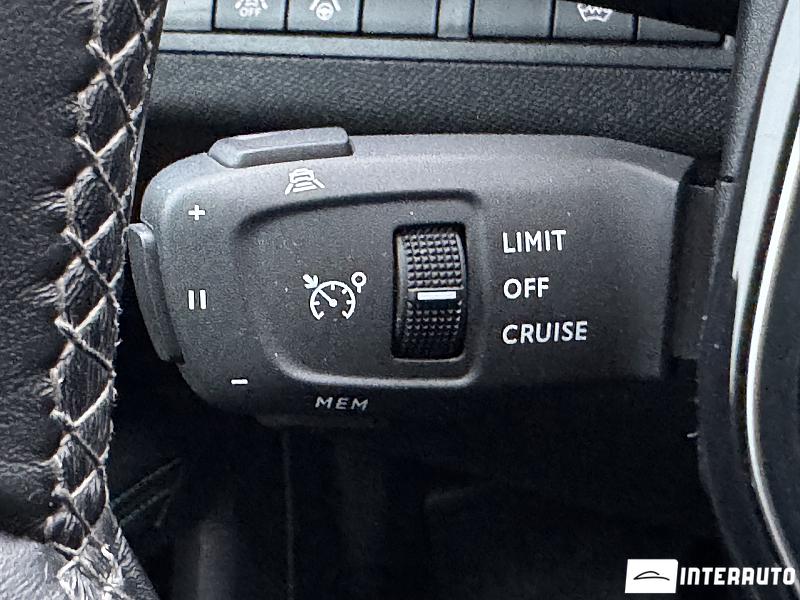 Peugeot 3008 15 peugeot 3008 2022