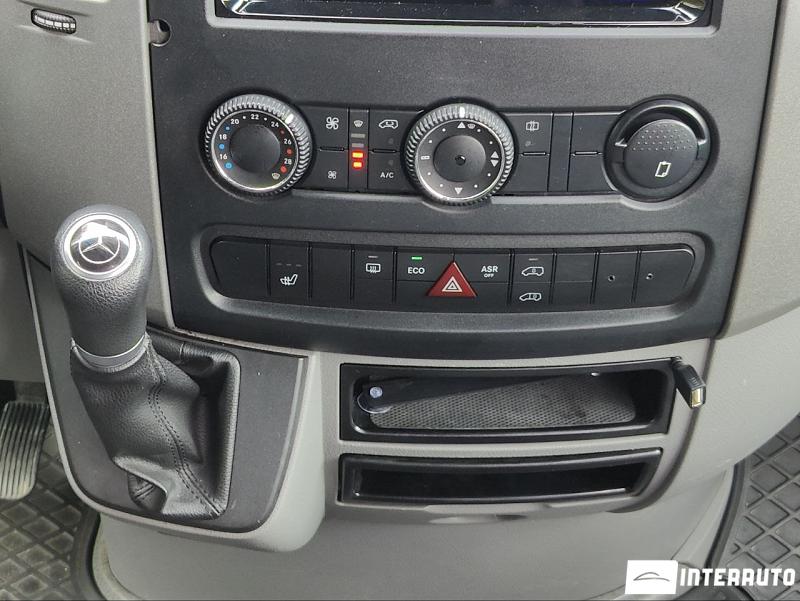 Mercedes Sprinter 13 mercedes sprinter 2016