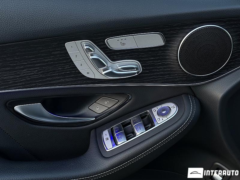 Mercedes GLC 300 8 mercedes glc 300 2022