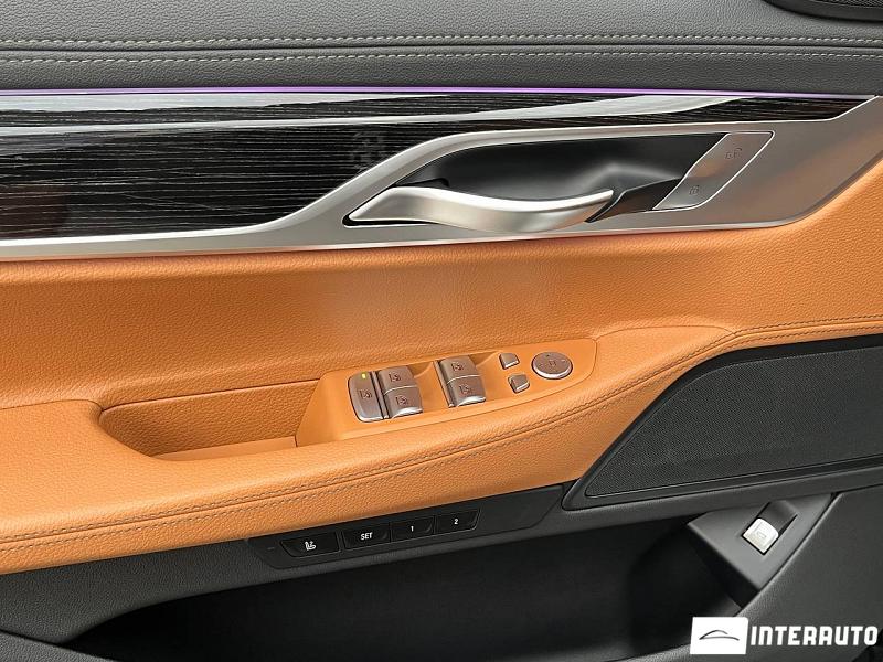 BMW 740 5 bmw 740 2022