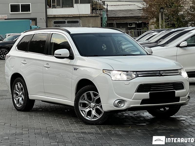 Mitsubishi Outlander 4 mitsubishi outlander 2014