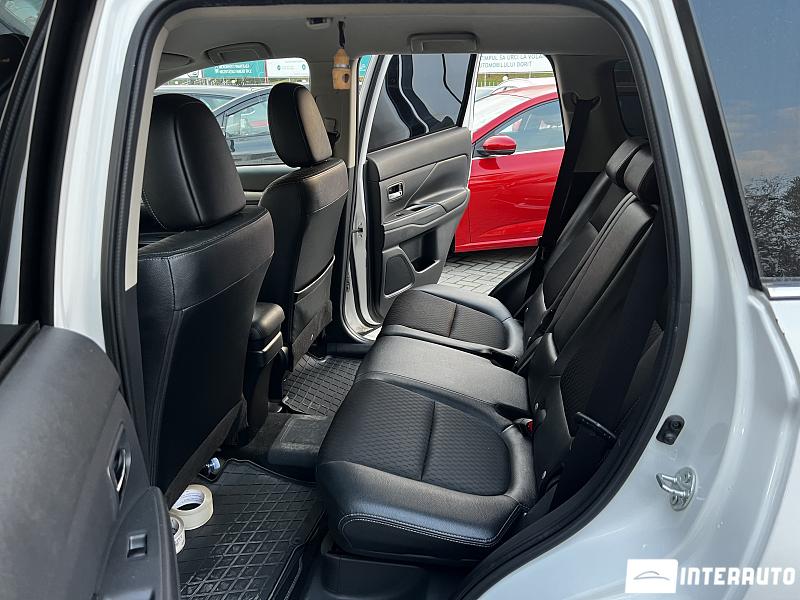 Mitsubishi Outlander 6 mitsubishi outlander 2014