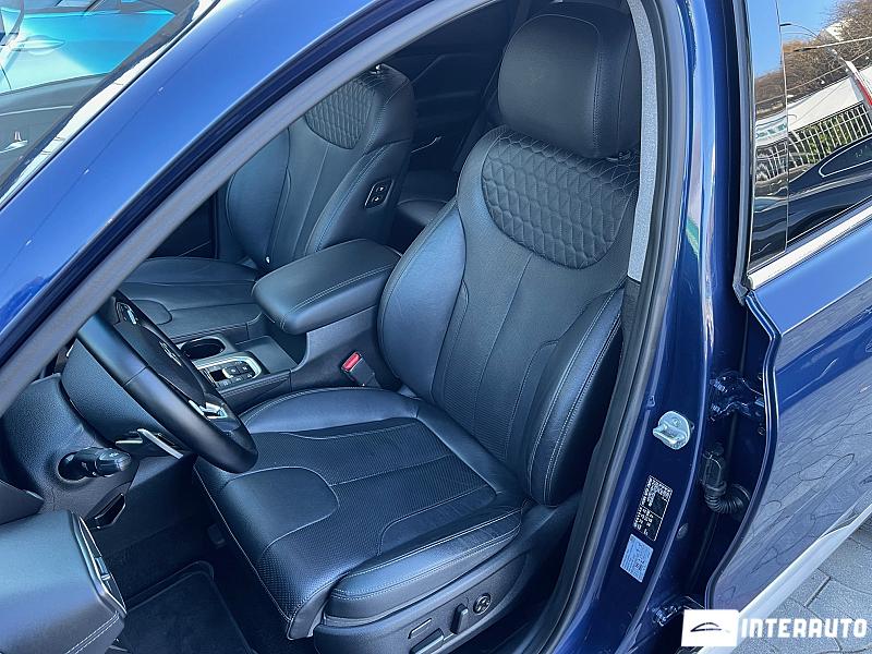 Hyundai Santa Fe 20 hyundai santa fe 2020