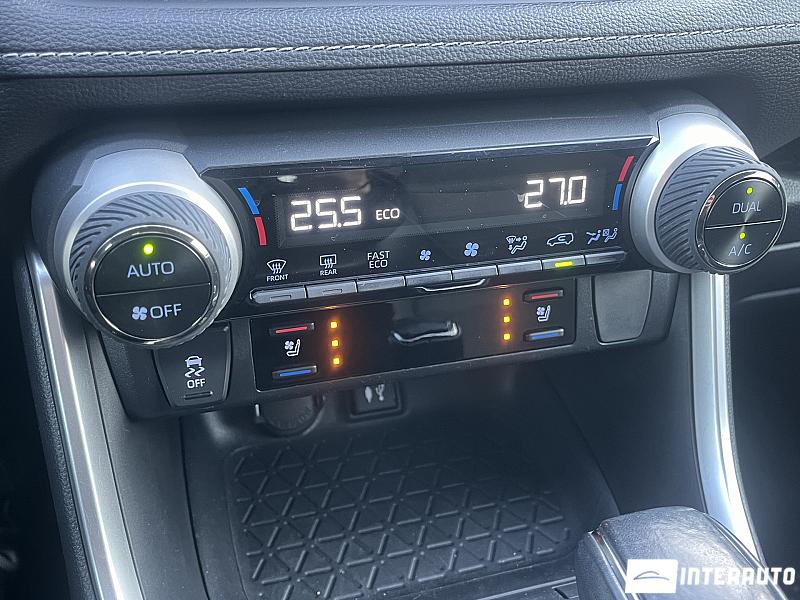 Toyota Rav-4 16 toyota rav-4 2019