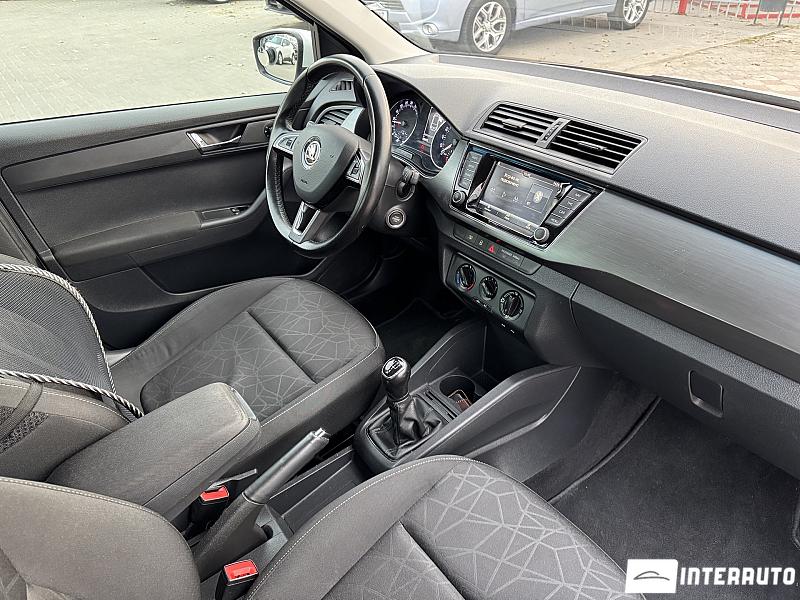 Skoda Fabia 23 skoda fabia 2017