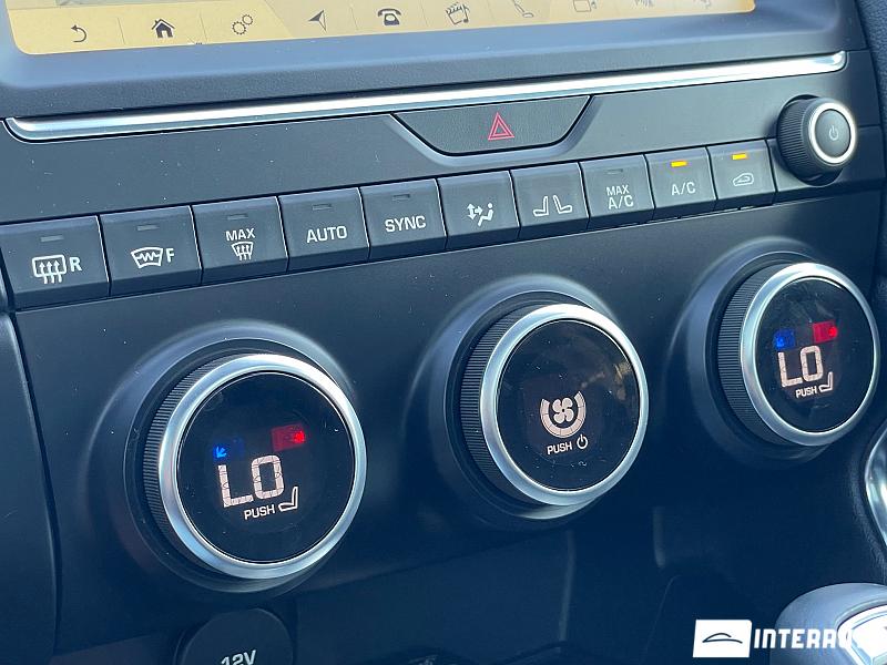 Jaguar E-Pace 15 jaguar e-pace 2018