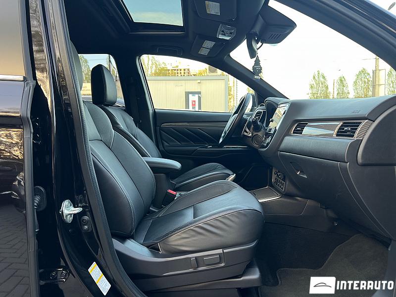 Mitsubishi Outlander 17 mitsubishi outlander 2019