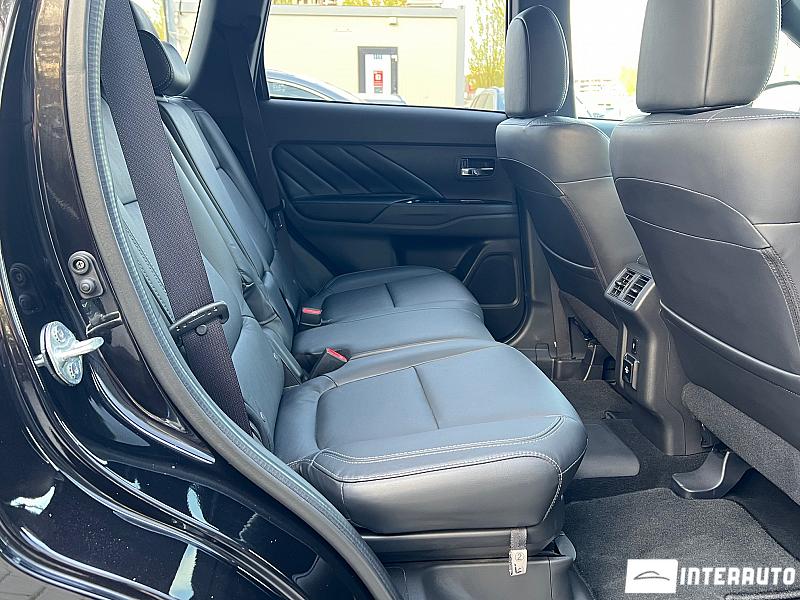 Mitsubishi Outlander 19 mitsubishi outlander 2019