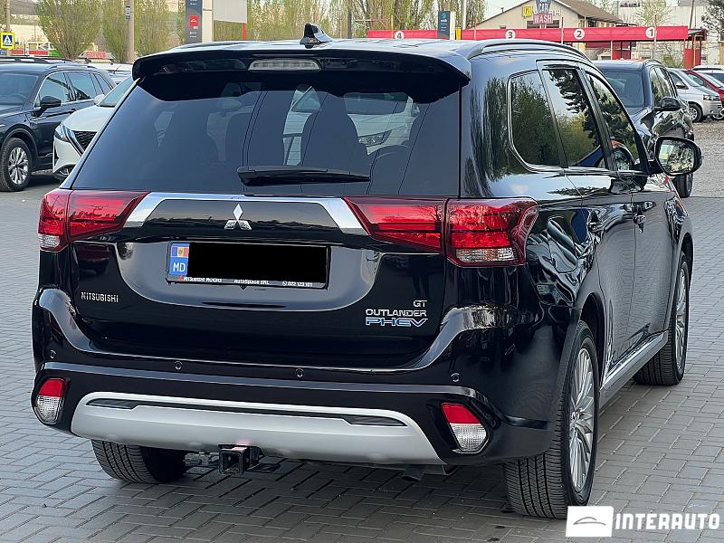 Mitsubishi Outlander 2 mitsubishi outlander 2019