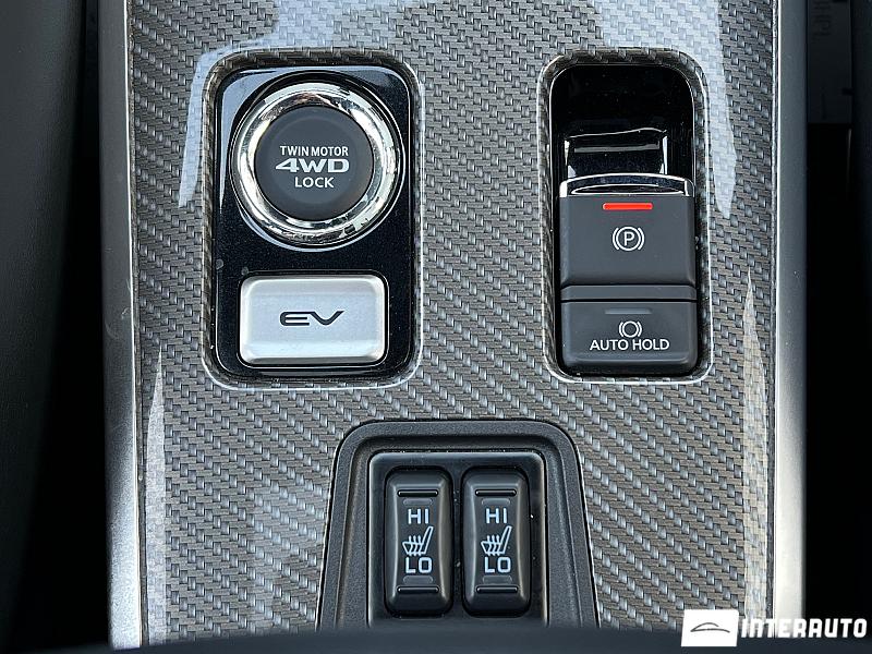 Mitsubishi Outlander 16 mitsubishi outlander 2019