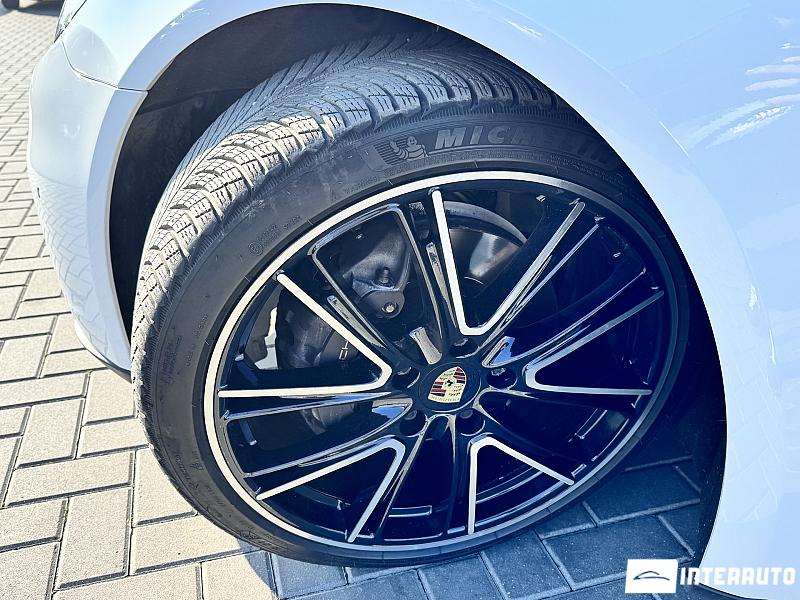 Porsche Panamera 19 porsche panamera 2018