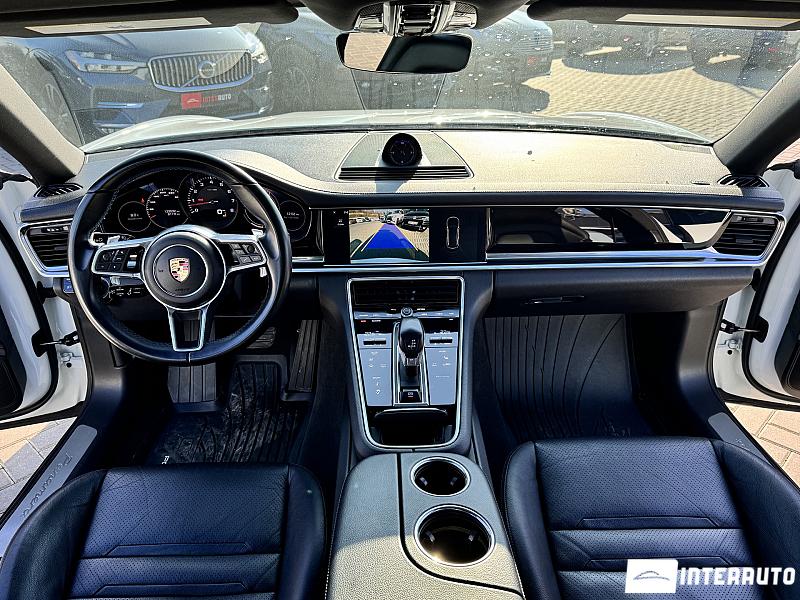 Porsche Panamera 8 porsche panamera 2018