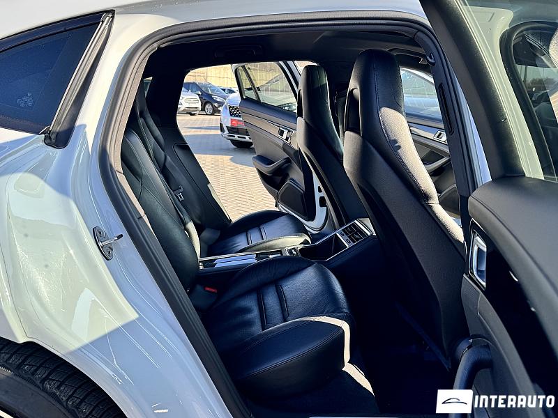 Porsche Panamera 16 porsche panamera 2018