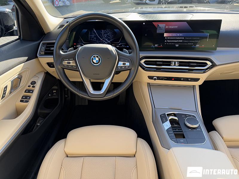 BMW 330E 10 bmw 330e 2022