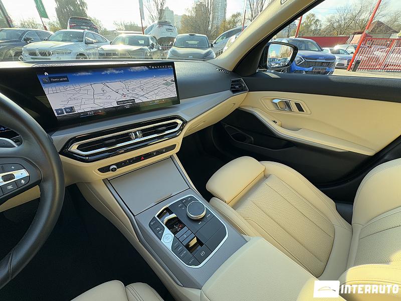 BMW 330E 17 bmw 330e 2022