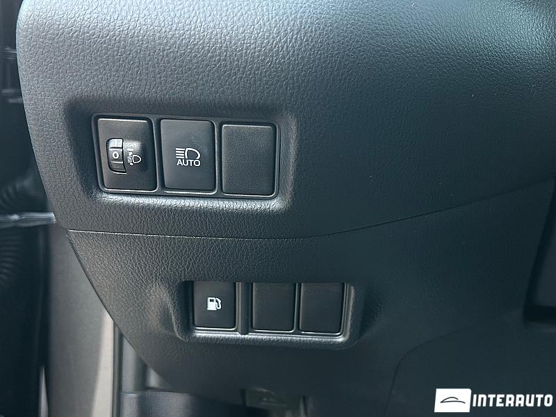 Toyota C-HR 9 toyota c-hr 2022