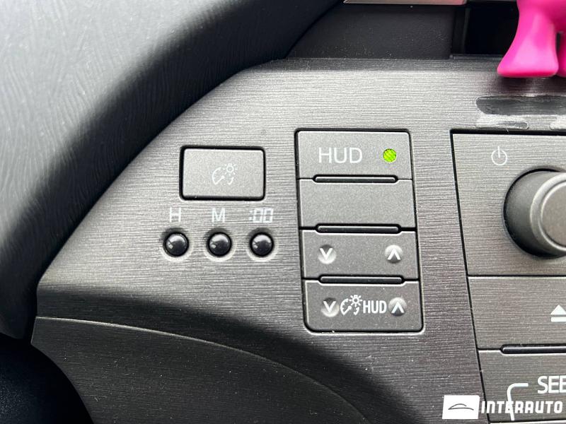 Toyota Prius 14 toyota prius 2012