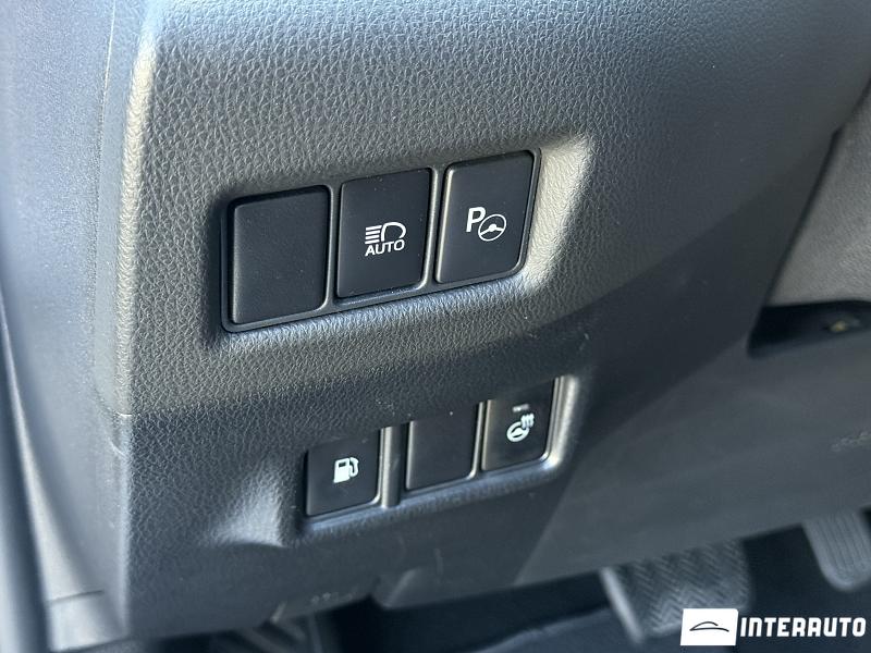 Toyota C-HR 9 toyota c-hr 2017