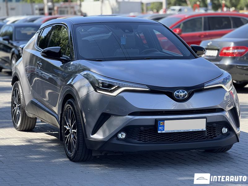 Toyota C-HR 3 toyota c-hr 2017