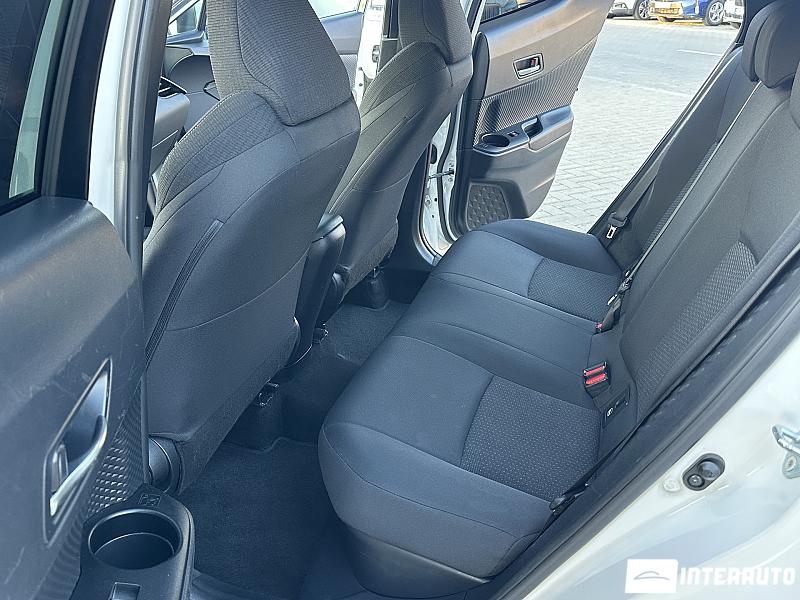 Toyota C-HR 14 toyota c-hr 2017