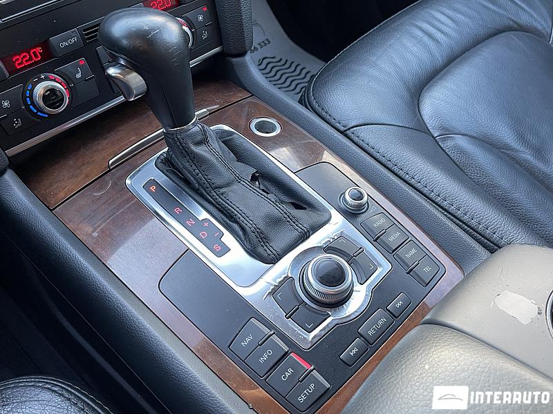 Audi Q7 13 audi q7 2011