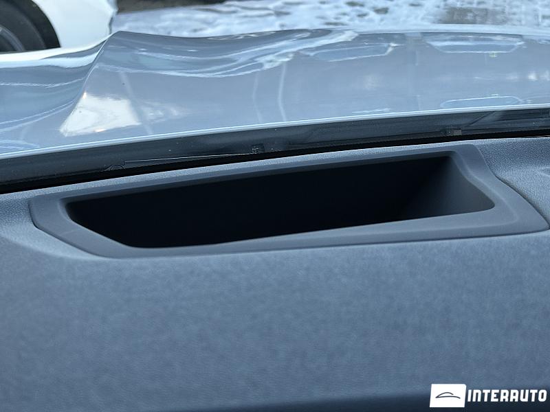 BMW X5 4.0i 8 bmw x5 4.0i 2019